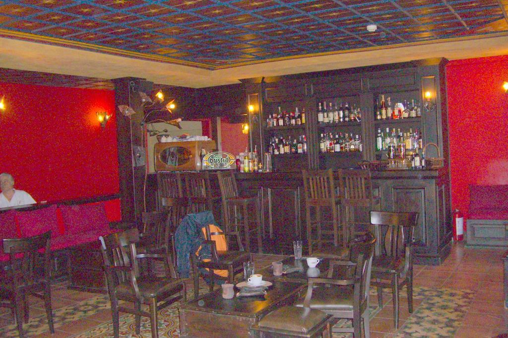 Hotel Astrovolia Kalambaka Esterno foto