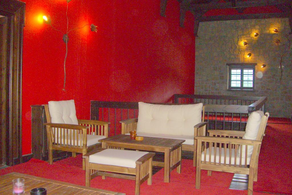 Hotel Astrovolia Kalambaka Esterno foto